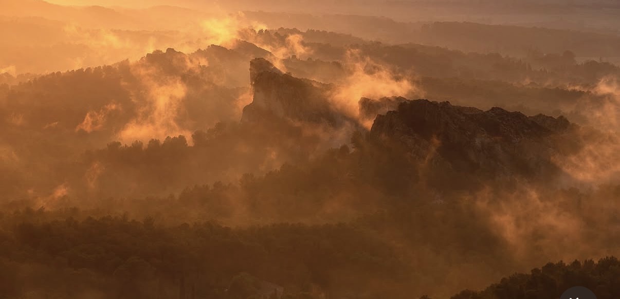 Dusty cloud
